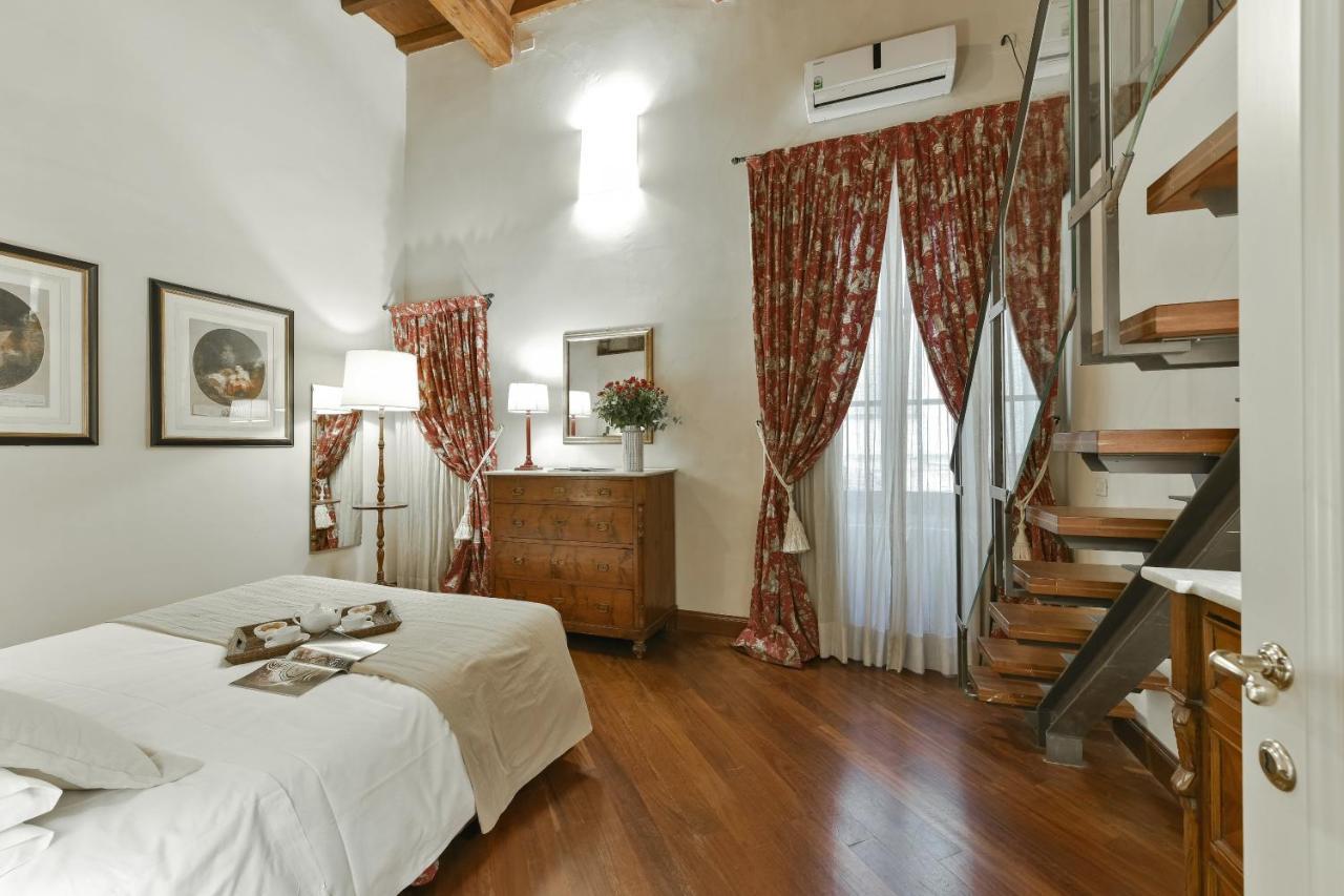 Apartamento Raffaello With Fireplace In Oltrarno *